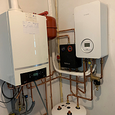 Badkamer + hybride warmtepomp