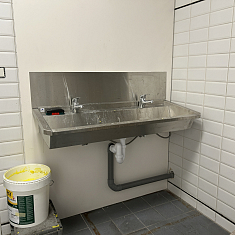 Renovatie personeelstoiletten